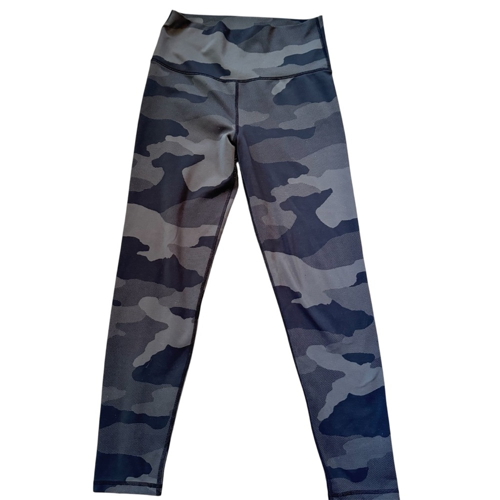 Offline By Aerie 7/8 High Rise Legging Size L Women’s Camo Print